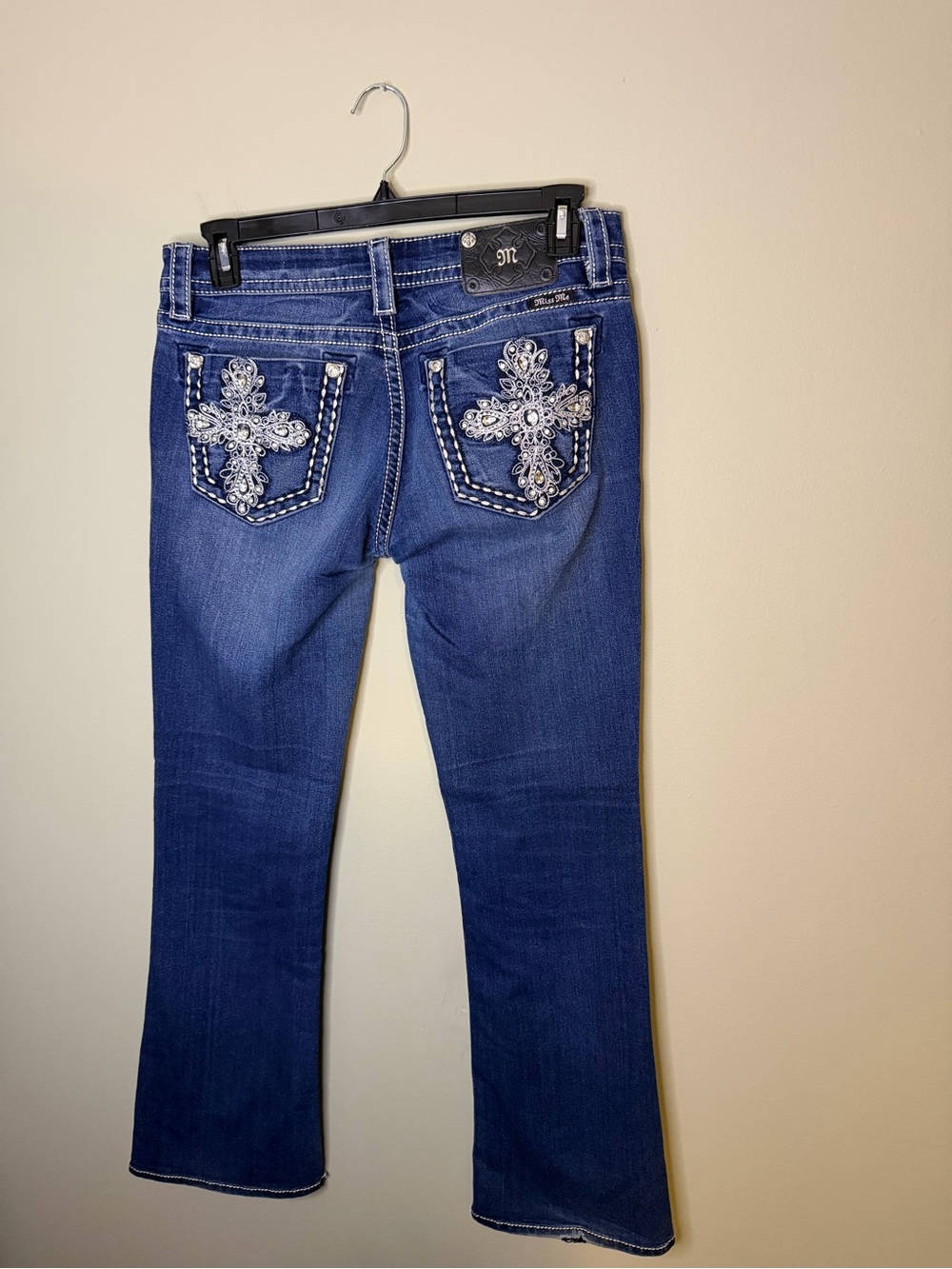 Gorgeous Y2K Miss Me Mid-Rise Boot Jeans Cross Embellished Pockets 34” Inseam
